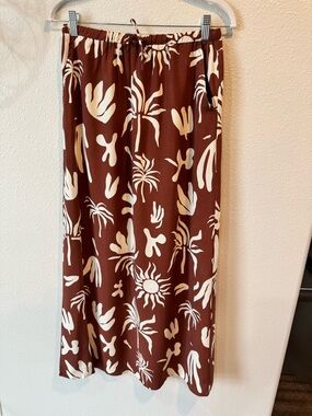Newin Brown Maxi Skirt with Cream Botanical Print